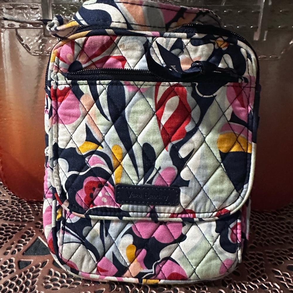 Pre-loved: Vera Bradley Quilted purse crossbody paisley floral multicolor